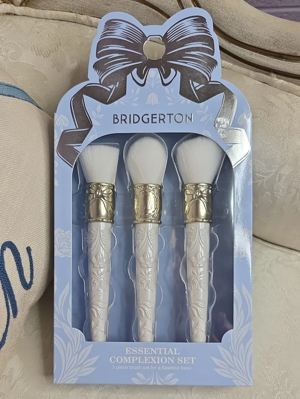 NWT Primark X Bridgerton Complexion Brush Set White & Gold